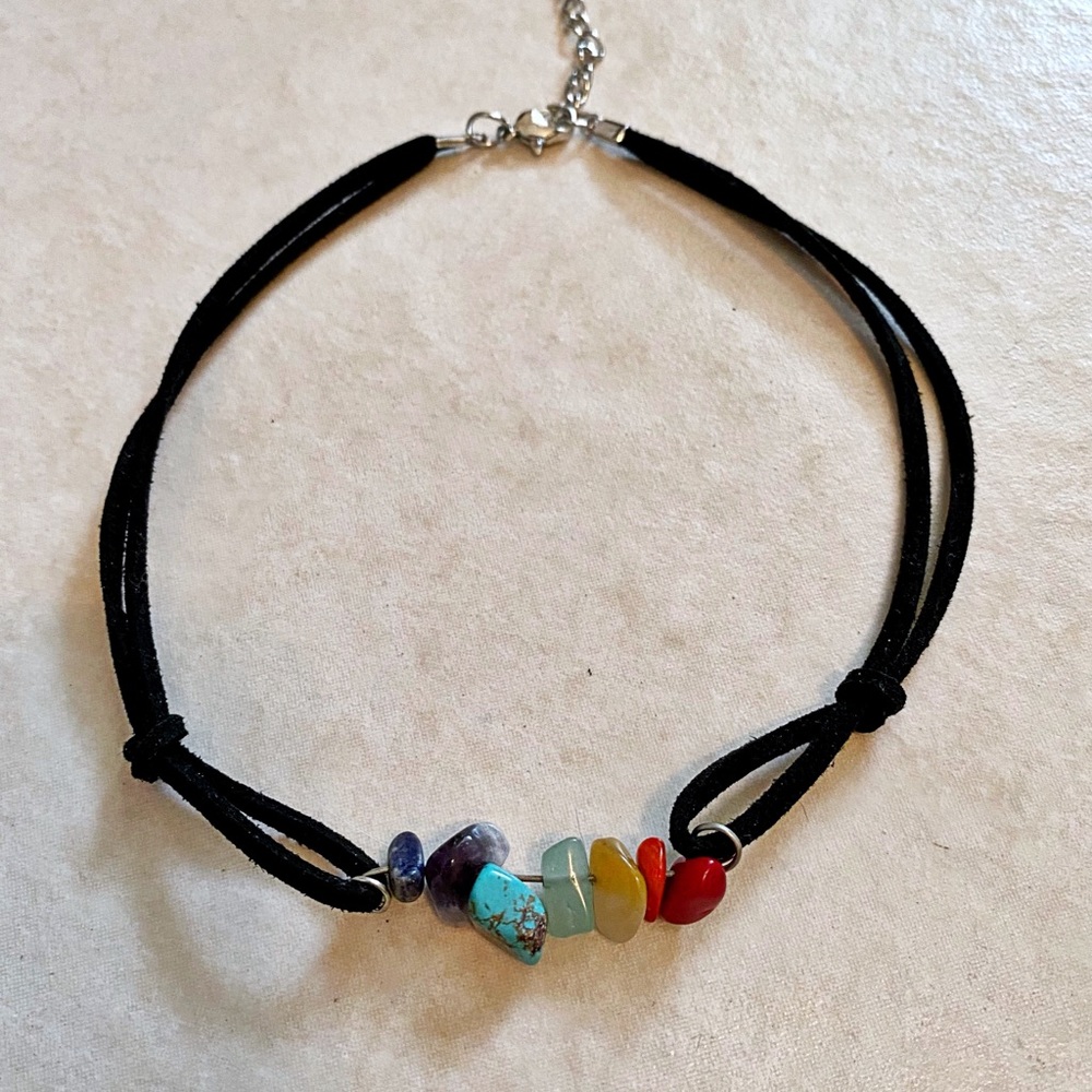 ✨🧚🏻‍♀️Stone Choker🧚🏻‍♀️✨